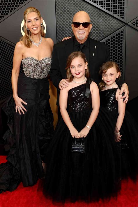 billy joel nude|Billy Joel Poses for Rare Family Photo With His Wife and  .